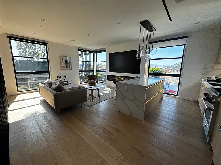 12600 Mitchell Ave — Photo 27