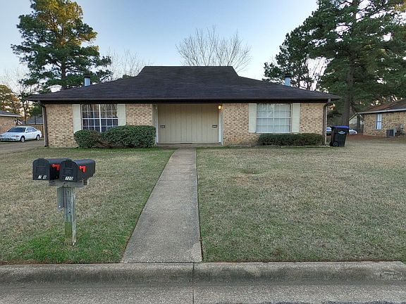 2nd image of 1720 Clearwood Dr