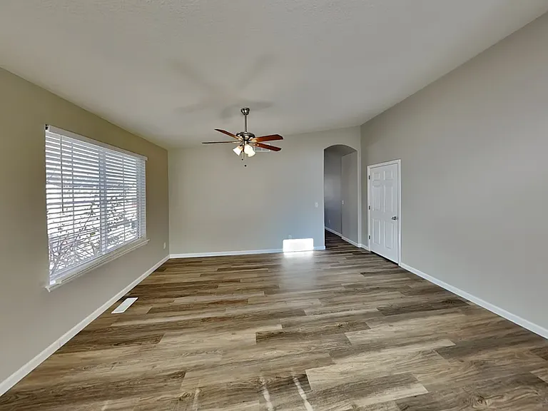 20489 E Bellewood Pl — Photo 2