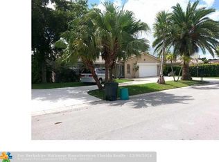8530 NW 20th Ct, Pompano Beach, FL 33071