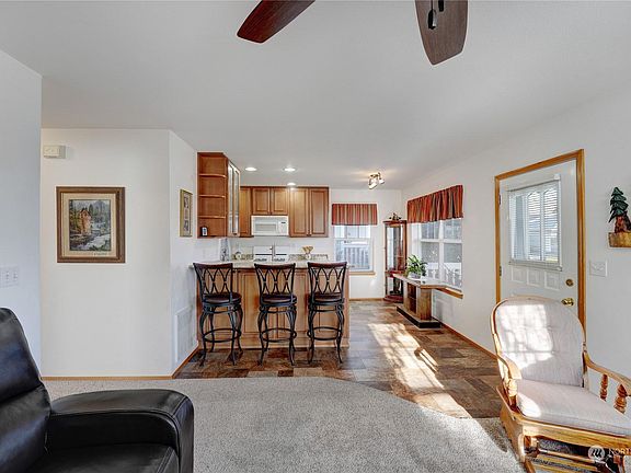 4th image of 161 W Whidbey Ave APT 50