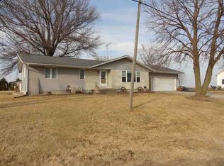 993 D St, Conroy, IA 52220