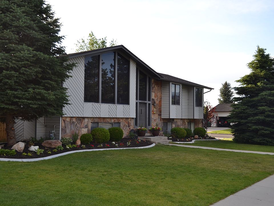 1st image of 11282 S Woodhill Dr