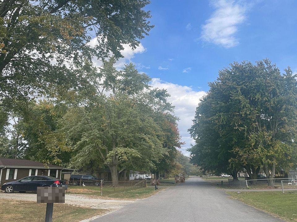 2nd image of 452 W Berna Dr