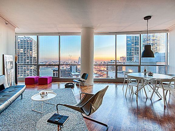 4th image of 420 E Waterside Dr Unit 4001