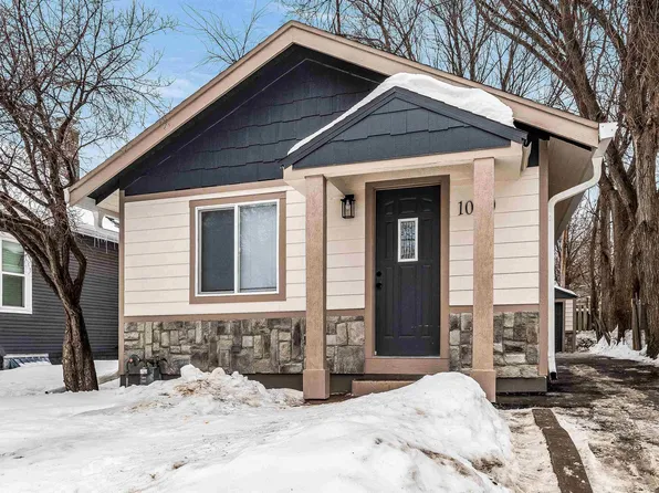 1020 W 17th St, Sioux Falls, SD 57104