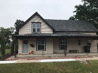 102 N Perkins Ave, Kenesaw, NE 68956