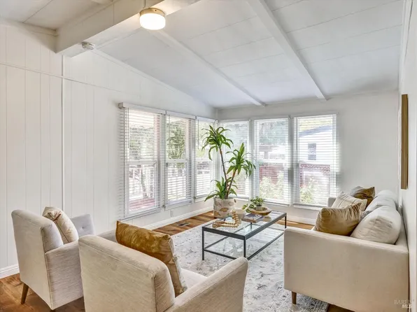 353 Yosemite Road, San Rafael, CA 94903