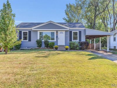 3446 Saint Clovis Ln, Saint Ann, MO, 63074