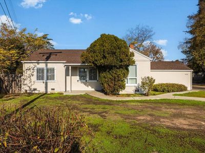 3223 Del Paso Blvd, Sacramento, CA, 95815