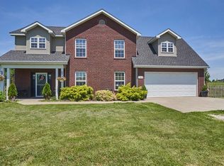 13785 N Frink Rd, Hallsville, MO 65255