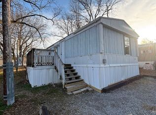 1040 Harding Blvd #3, Cotter, AR 72626