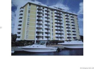 2451 NE 135th St, North Miami, FL 33181