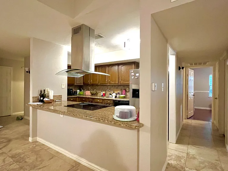 3737 Hackberry Ln — Photo 5