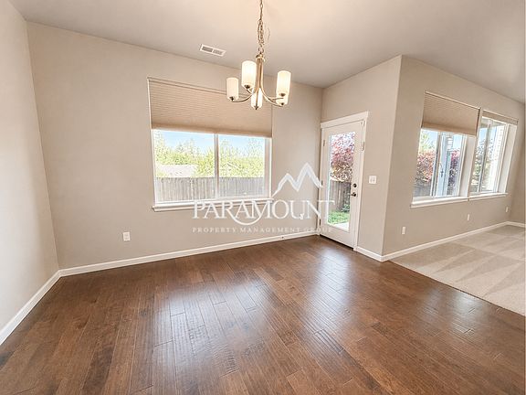 5th image of 3741 Maritime Dr SW
