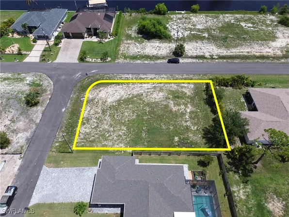2831 NW 42nd Ave, Cape Coral, FL 33993