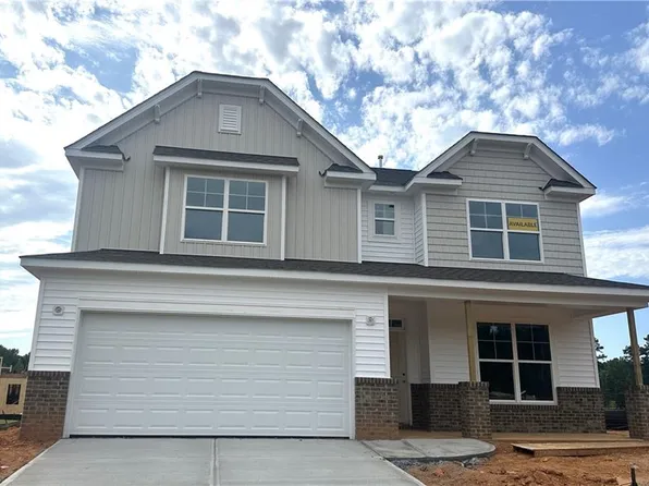 3115 Hayes Village Rd, Greensboro, NC 27405