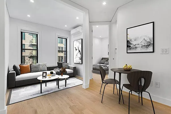 Rented by REAL New York | media 11