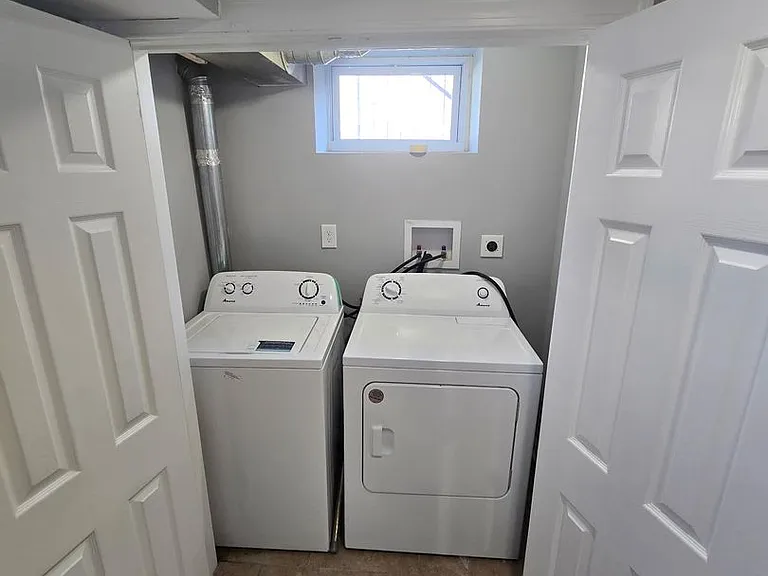 901 Elton Ave — Photo 13