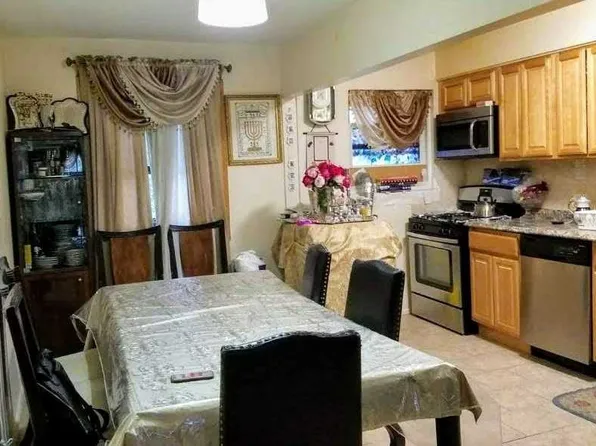 147-21 71st Ave #61B, Flushing, NY 11367