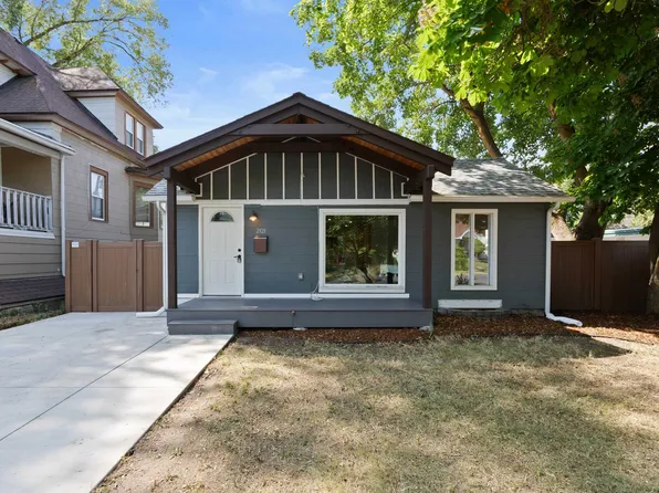 2121 W Cleveland Ave, Spokane, WA 99205