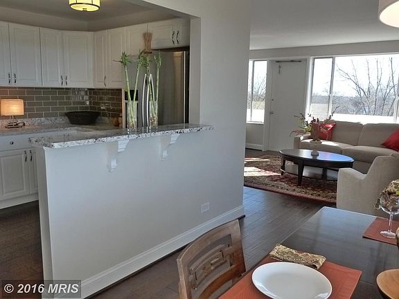 3rd image of 4501 Arlington Blvd APT 509