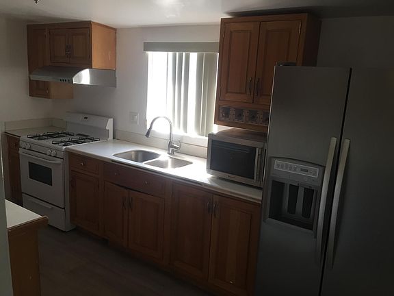 4th image of 15488 Cecelia St Unit A