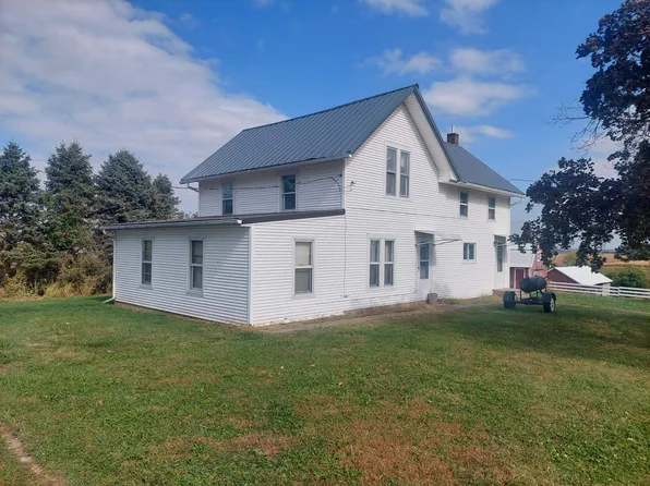 12811 Highway 62, Maquoketa, IA 52060