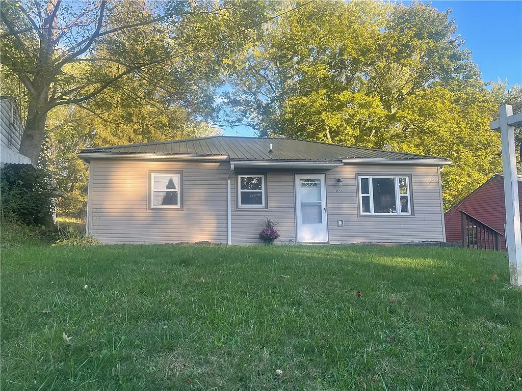 115 Fleetwood Ct photo 1