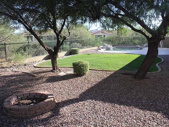 5th image of 40203 N Oakhurst Ct