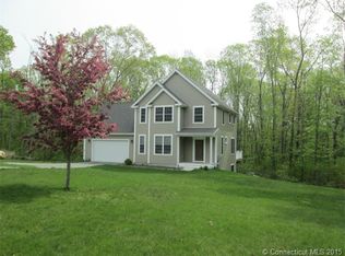 41 Pendleton Farm Ln, Mystic, CT 06355