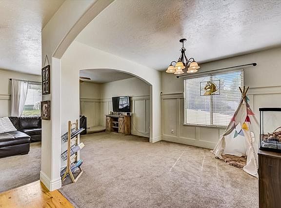 2nd image of 14342 S Round Rock Dr
