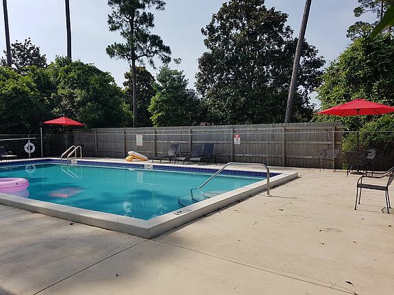 5th image of 3107 Woods Way #3103-3