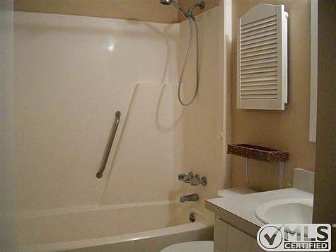 5th image of 2223 Mandrell Ct
