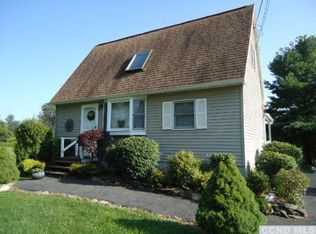 671 Irving Rd, Greenville, NY 12083