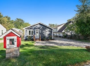 1904 Maple Ave, Downers Grove, IL 60515