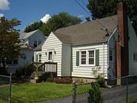 2nd image of 22 Selldan St