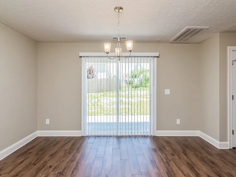 1032 Tammy Sue Ln — Photo 3