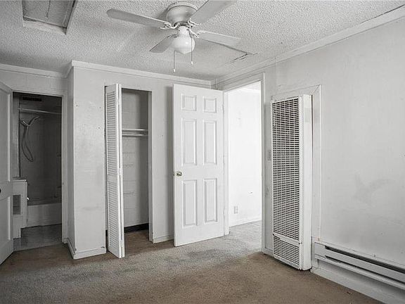 4th image of 1113 S Crescent Ave