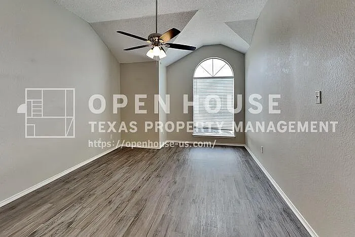 5711 Sterling Green Trl — Photo 20