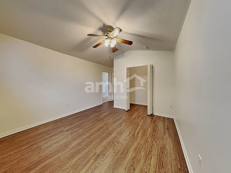412 Fieldstream West Blvd — Photo 7