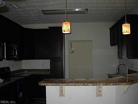 2nd image of 1603 Holladay St