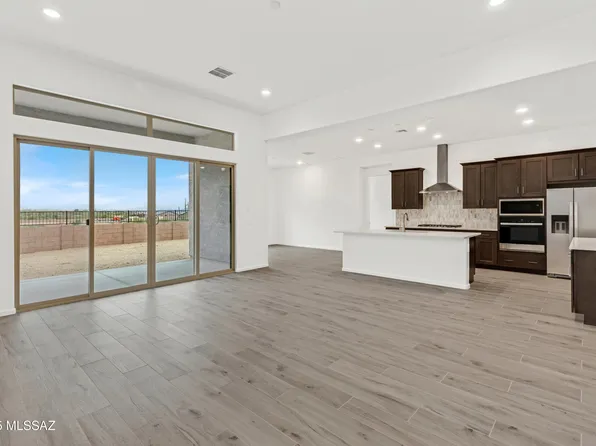 14632 N Blue Juniper Ln, Marana, AZ 85658