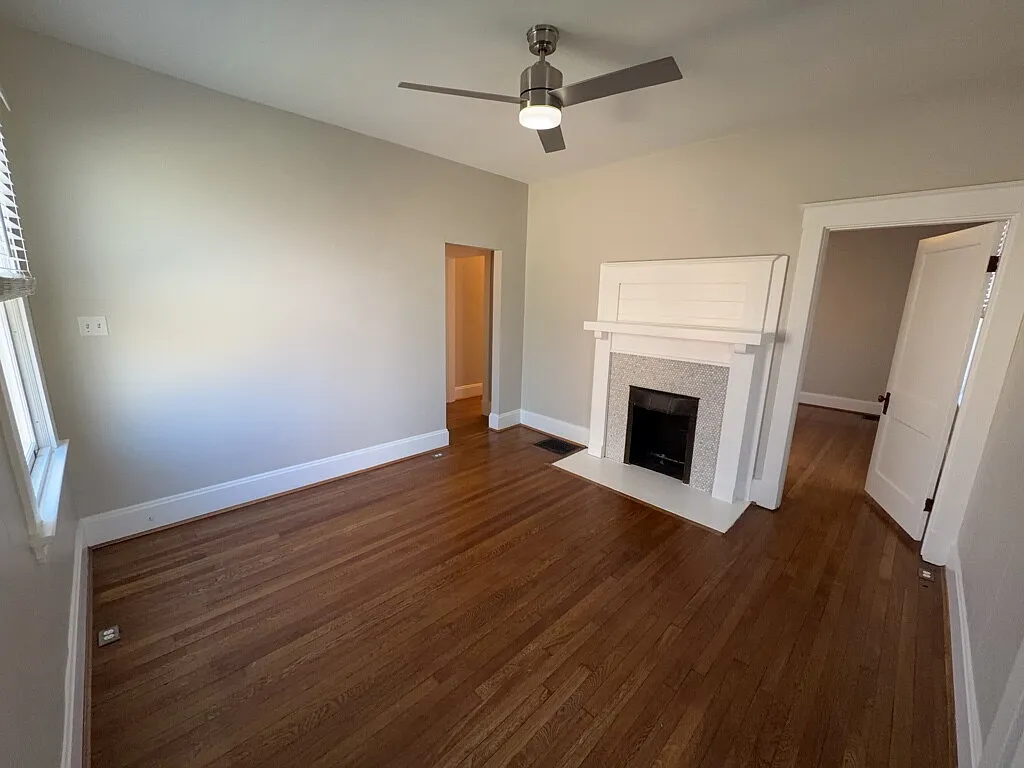 3740 Andrew Ave Unit 01 — Photo 3