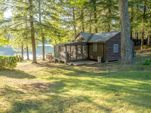 5 Konis Way, Elizabethtown, NY 12932