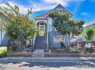 1055 48th St #A, Emeryville, CA 94608