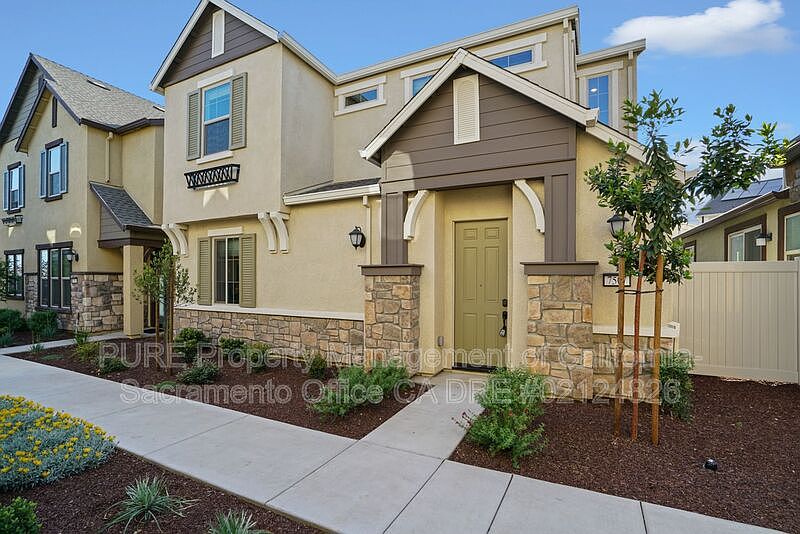 1st image of 7507 Clear Lake Aly