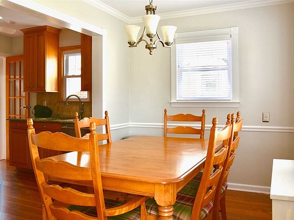 4th image of 255-15 85th Ave