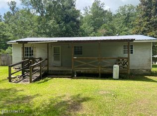 2313 Laurel Glen Rd, Gautier, MS 39553