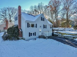 25 Cedar Rd, Holden, MA 01520